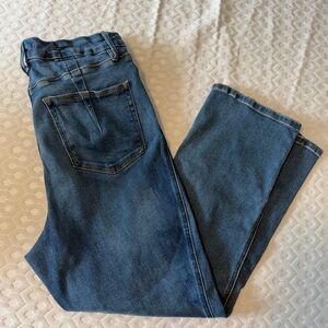 Good American Good Curve Straight Jeans